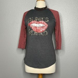 XS women’s Lularoe Randy 3/4 sleeve baseball tee